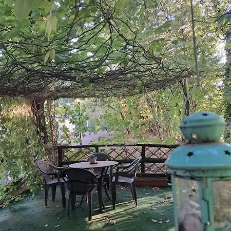 Soggiorna In Un Bosco Urbano! Apartamento